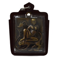 Mother Pe Sits On The Diamond Of The King Pee E-Pao Thap Pin Back Yantra Maha Sane Very Charming Att