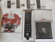 myTV SUPER 電視解碼器（電視盒子）及其標準配件。