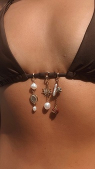 天然巴洛克珍珠比基尼泳衣吊墜 | 生日 母親節禮物 贈卡片 香膏