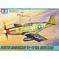 Tamiya 61042 1/48 N.American P-51B Mustang