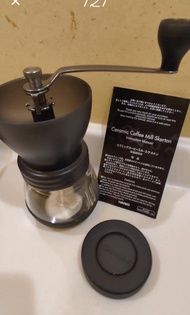 Hario MSCS-2TB日本陶瓷手搖磨豆機 。