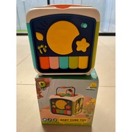 Busy cube / baby toy box