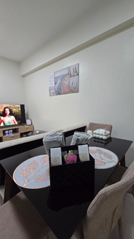 อพาร์ตเมนต์ 1 ห้องนอน 1 ห้องน้ำส่วนตัว ขนาด 55 ตร.ม. – ซานโตลัน (AK Residence 2 Bedroom w/ wifi Netf
