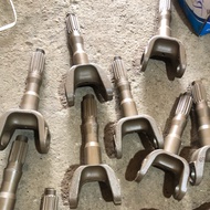 The outer shaft of the EQ240 2-blind ball 47 16 then