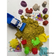 Kinetic sand Combo. Comes with a sand scoop car, a product with full accessories, a package for babi