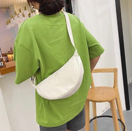 Tas Kanvas Uniqlo Mini Wanita Selempang Waist Bag Sling Bag Shoulder Round Bulat Uniqlo Cewek / Tas Wanita Tas Bahu Mini Wanita Sling Bag Tas Selempang Wanita Import Selempang Waist Bag Tas Kuliah Nylon Uniqlo Crossbody Bag Bag Uniqlo Sling Bag Handbag