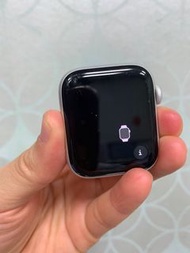 Apple Watch Series 4 44mm GPS 銀色 鋁金屬