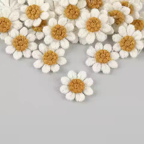 flores para manualidades 20pc Rice White Daisy Small Flower Embroidered Fabric With Stickers Materia