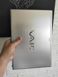 SONY Vaio /Thin/i5/win10/4Gb/500Gb SSD/14inch