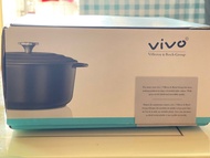 Vivo琺瑯鑄鐵鍋24cm