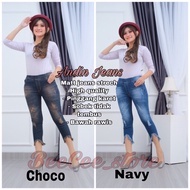 Andin ripped jeans 7/9 stretchy material. Ripped 7/9 Jeans. Jeans 7/9 elastic waist