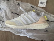 Adidas Ultraboost 5.0 DNA Mono Sneakers in White Color.  Size UK 4.5 US 5 EU 37.5