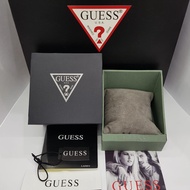 Guess BOX INCLUDE BOOK+PAPER BAG