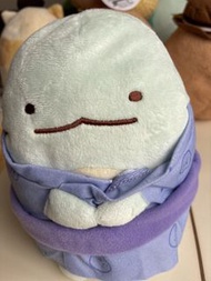 角落生物 趴趴公仔 披著睡衣