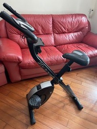 OTO 健身單車
