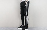 9527 ADIDAS Pants 黑白三條線 三葉草 縮口 束口褲 拉鍊口袋 運動長褲 CW1275 愛迪達