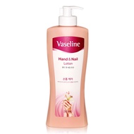 Aekyung Vaseline Hand and Nail Lotion 450 ml