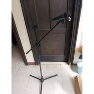 Dluxe Brand Microphone Stand