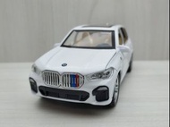 全新盒裝~1:32 ~BMW 寶馬 X5 可開門 白色合金模型聲光車