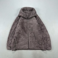 Winter10-Used UNIQLO Chest 44 Inches