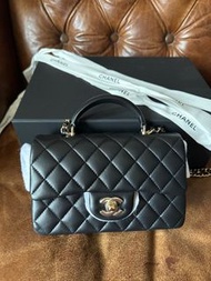 ❌sold❌Chanel mini cf with handle 24p