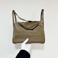 Hermes愛馬仕 Lindy30 大象灰銀扣 經典金剛色 tc皮