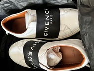 Givenchy 紀梵希 經典字母 搭配繃帶設計 小白鞋 球鞋