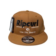 Surfing Embroidered Snapback Hat - Cia Rebel