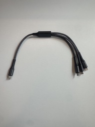 Type-C 轉 Lightning/Micro USB/Type-C 三合一充電線