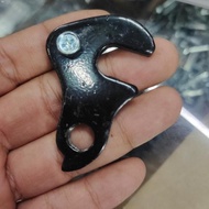 RD frame earrings old school fixie do