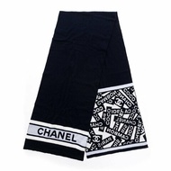 CHANEL香奈兒 經典雙C文字LOGO 羊絨圍巾~(海軍藍)