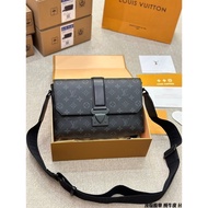 Bag Cowhide Messenger Bag Messenger Size Travel Bag SCAPE Bag 28 8cm