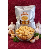 Whole garlic typical of malang stone garlic chips snacks