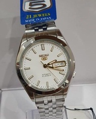 Made in Japan Seiko 5 Dress Watch for Men SNXB71J5