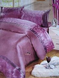 【Larry】零碼隨便賣 緹花雙色絲緞床包被套組(紫紅色) 四件式 雙人加大6*6.2 $600