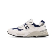 เคาน์เตอร์ของแท้ New Balance NB 992 Mens and Womens Sneakers M992GR / M992EC / M992EB The Same Style