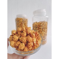 无敌好吃的caramel popcorn 每桶装着满满的600g++ 爆米花