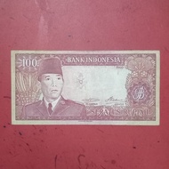 Uang kertas kuno Indonesia Rp 100 Soekarno 1960 uang lama TP150nt