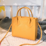 PK0 REDAY STOCK Bag Women 2022 Handbag Messenger Mini Female Suitable For Various Occasions