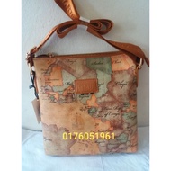 Sling bag Alviero Martini  (copy ori 1.1)