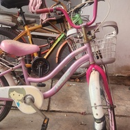 Sepeda Anak Perempuan Bekas