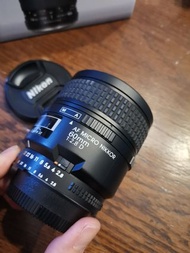 Nikon AF 60mm F2.8D micro