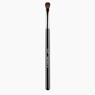 E54-MEDIUM Sweepertm BRUSH Basic Eyeshadow