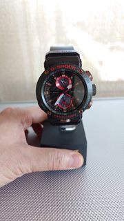G-Shock GWR-B1000 Limited Edition with Carbon Fiber Dial