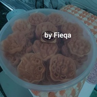 Kuih Loyang Ros Sarang Tebuan Tupperware❤️❤️