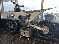 2024 Stark VARG Alpha MX 1.2 18"_80HP ELECTRIC DIRT BIKE