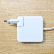 Adaptor Charger Carger Casan Original Laptop Apple Macbook PRO &amp; AIR