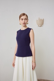 MAVE เดรสรุ่น Harper dress สี NAVYALMOND