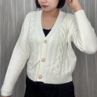 cardigan sweatshirt knitwear so cute