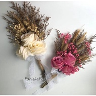 Bunga tangan tunang/Nikah